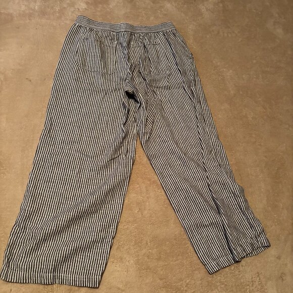 Old Navy Black & White Striped Linen Blend Drawstring Pants – Size M - Picture 6 of 6
